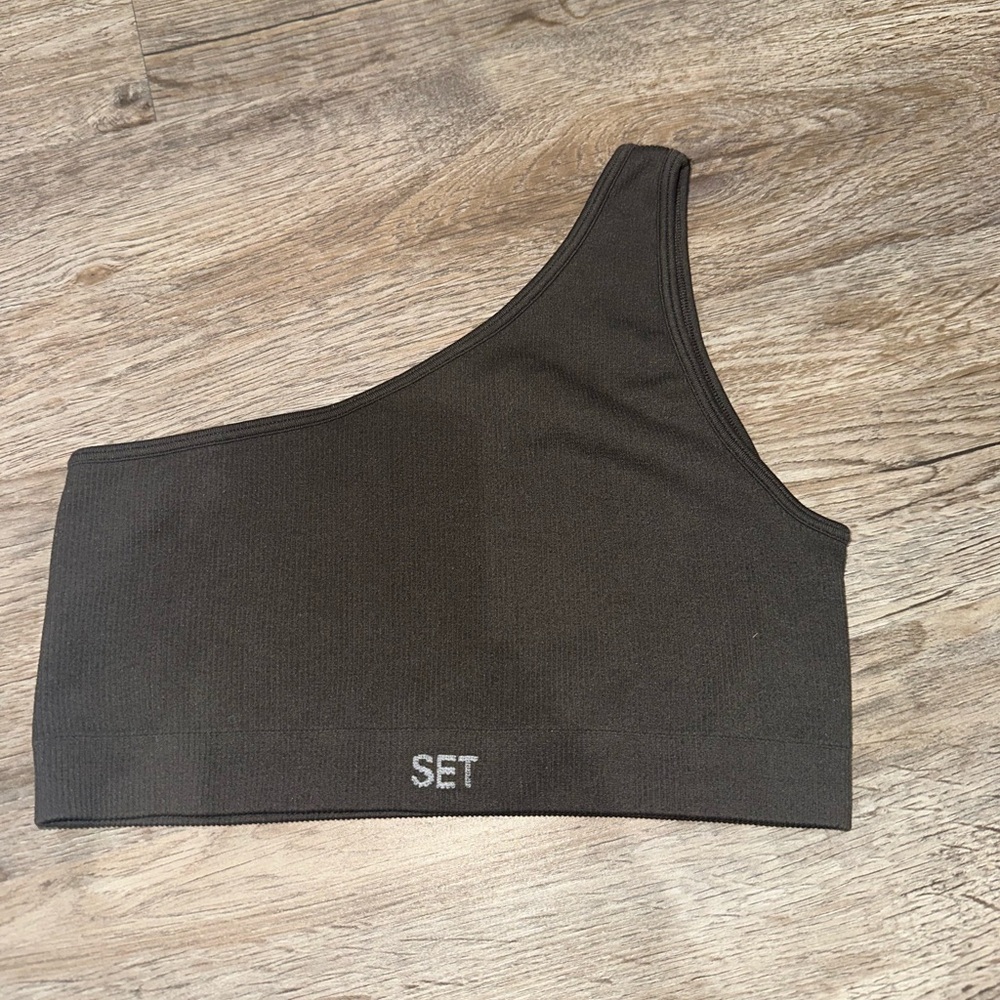 SET sports bra